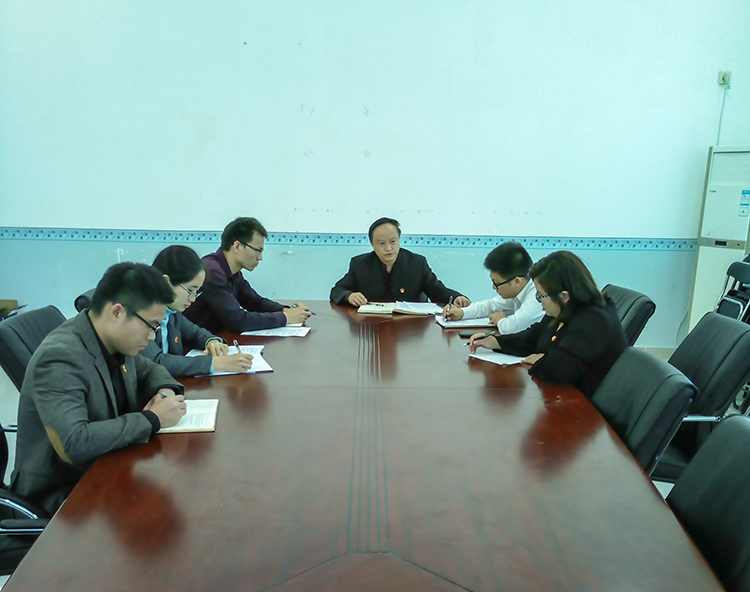 1510165479956384.jpg 党的十九大精神.JPG